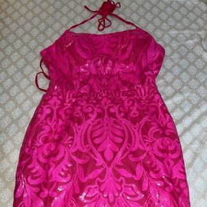 Short sequent dress